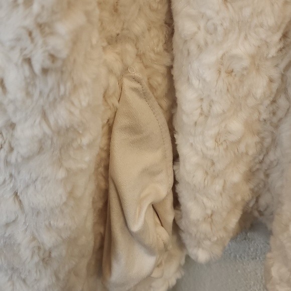 Adrienne Landau Faux Fur Water Fall Open Front Coat Size 1X NWT - Picture 3 of 16